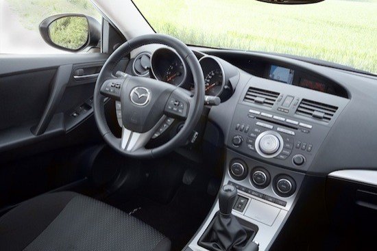 Mazda 3 2.0 DISI iStop: diferencias entre “start stop” y micro híbrido
