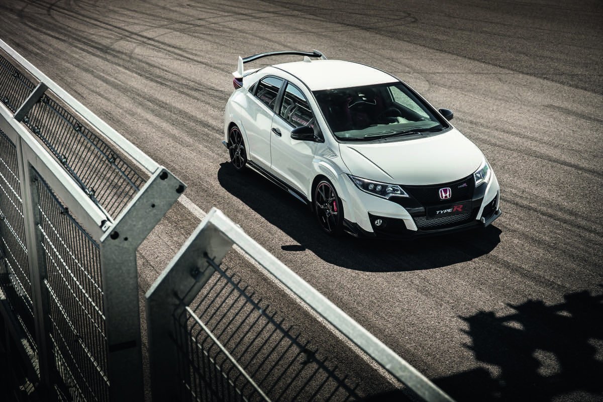 Probamos el nuevo Honda Civic Type R en el circuito de Slovakia Ring
