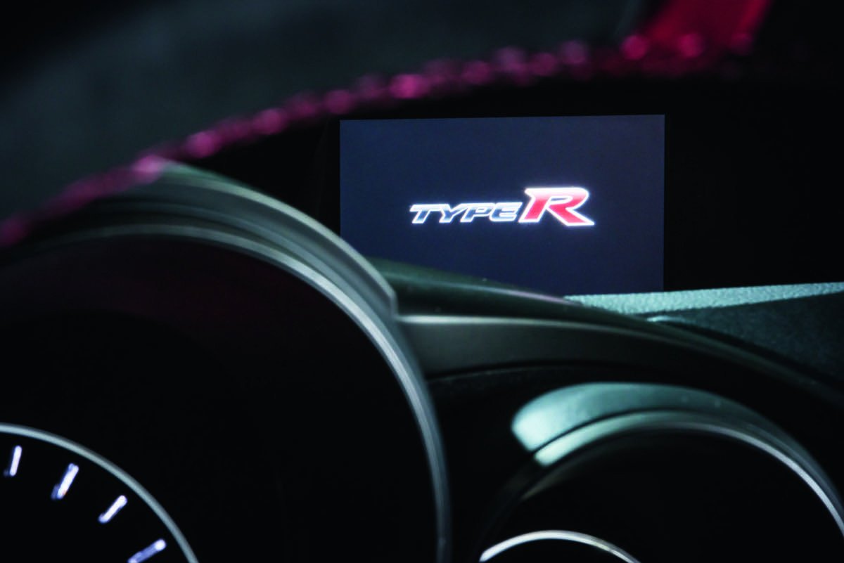 Probamos el nuevo Honda Civic Type R en el circuito de Slovakia Ring