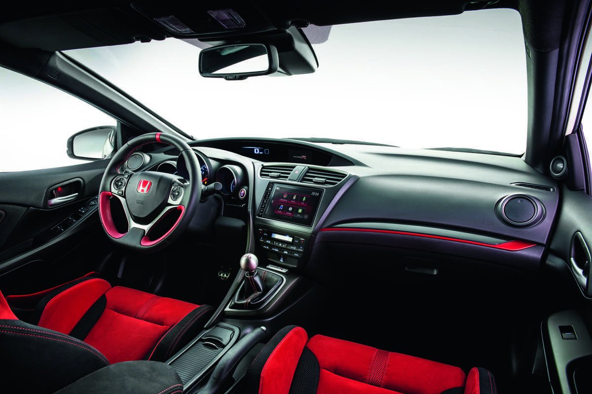 Probamos el nuevo Honda Civic Type R en el circuito de Slovakia Ring