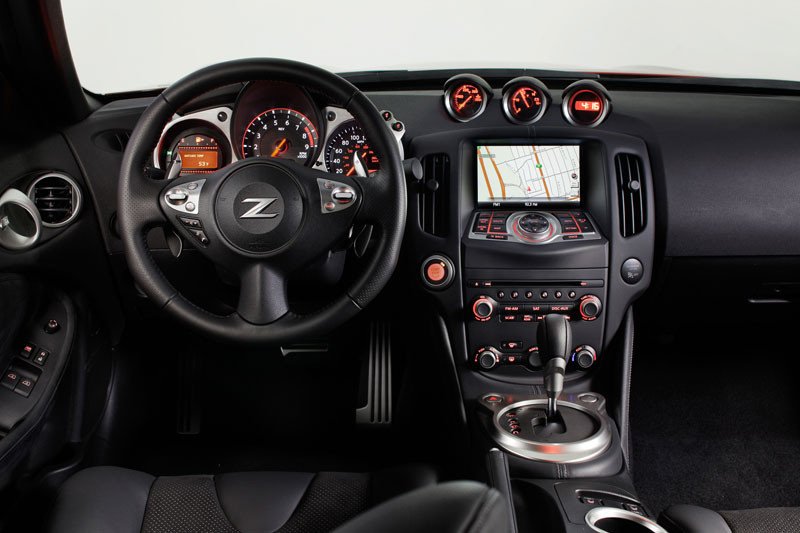 Nuevos Coches: Nissan 370Z, lavado de cara para 2013
