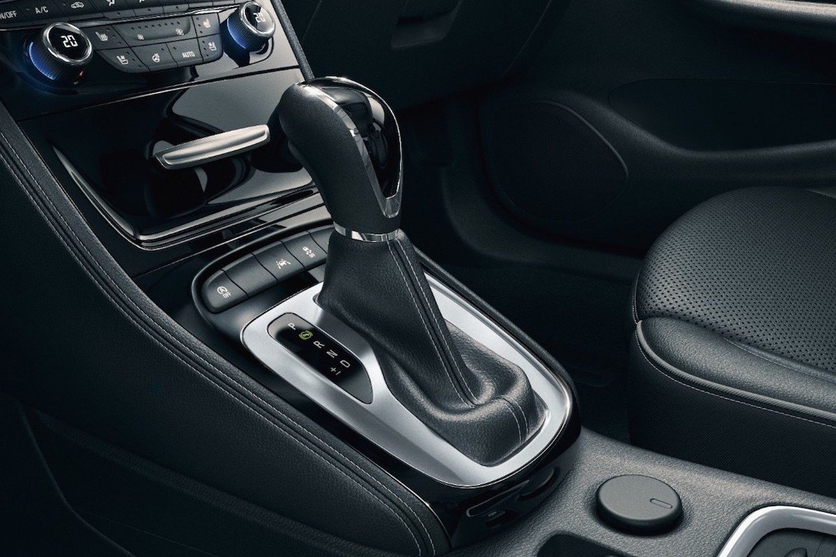 Carnet de conducir para coches automáticos: ventajas y desventajas
