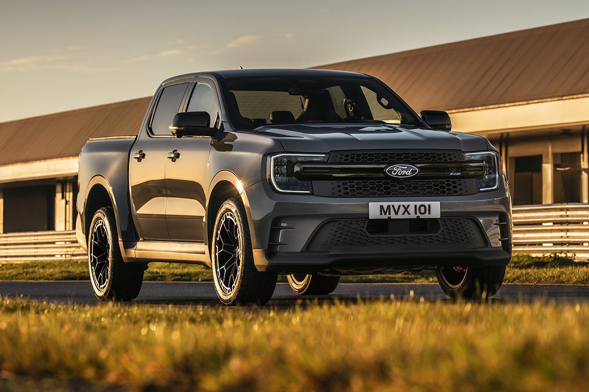 Nuevo pick-up Ford Ranger MS-RT_4_estática morro