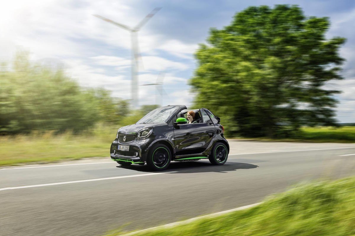 Nuevo smart Electric drive, el coche eléctrico urbano con 2 o 4 plazas