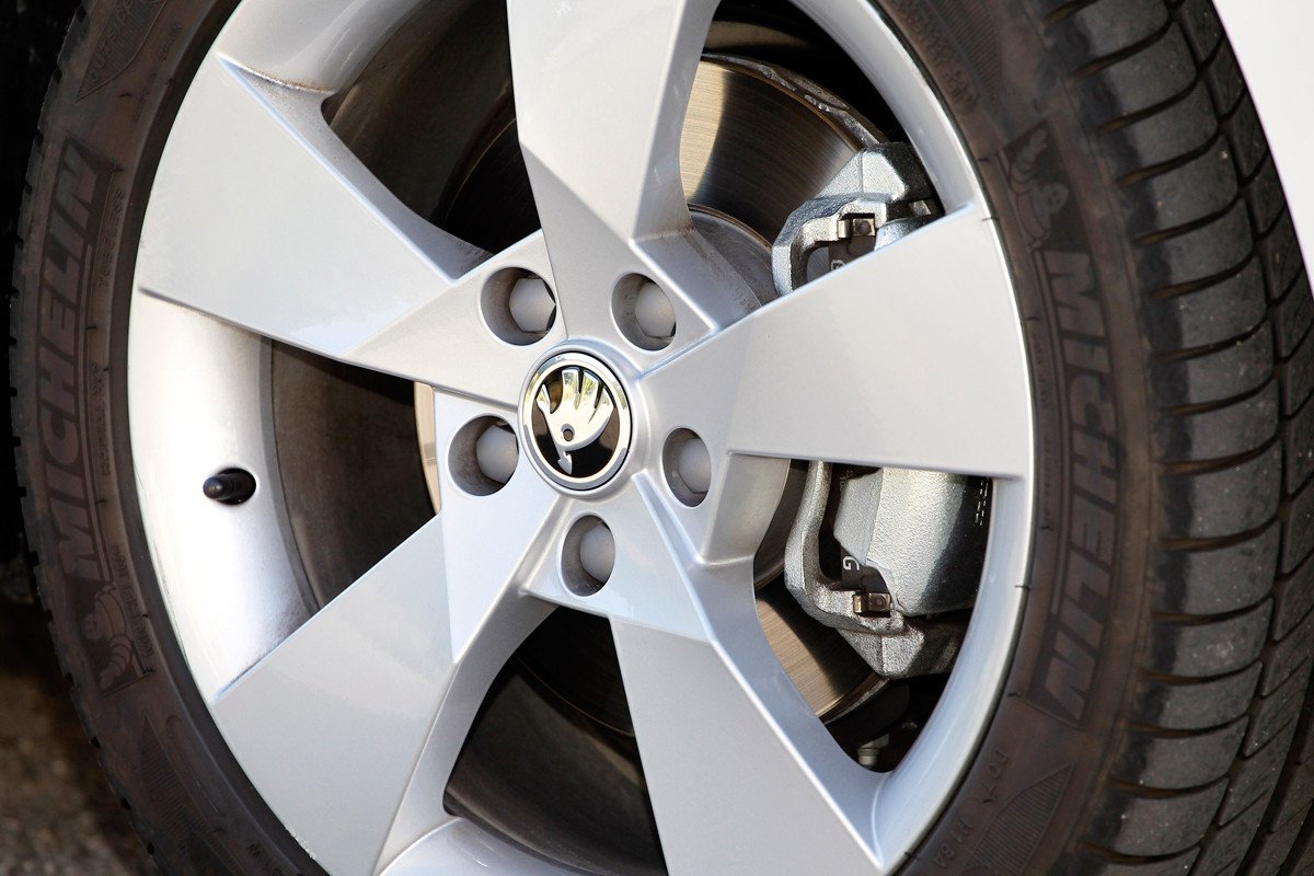 Prueba: Skoda Octavia Combi 2.0 TDI 4x4, un coche completo