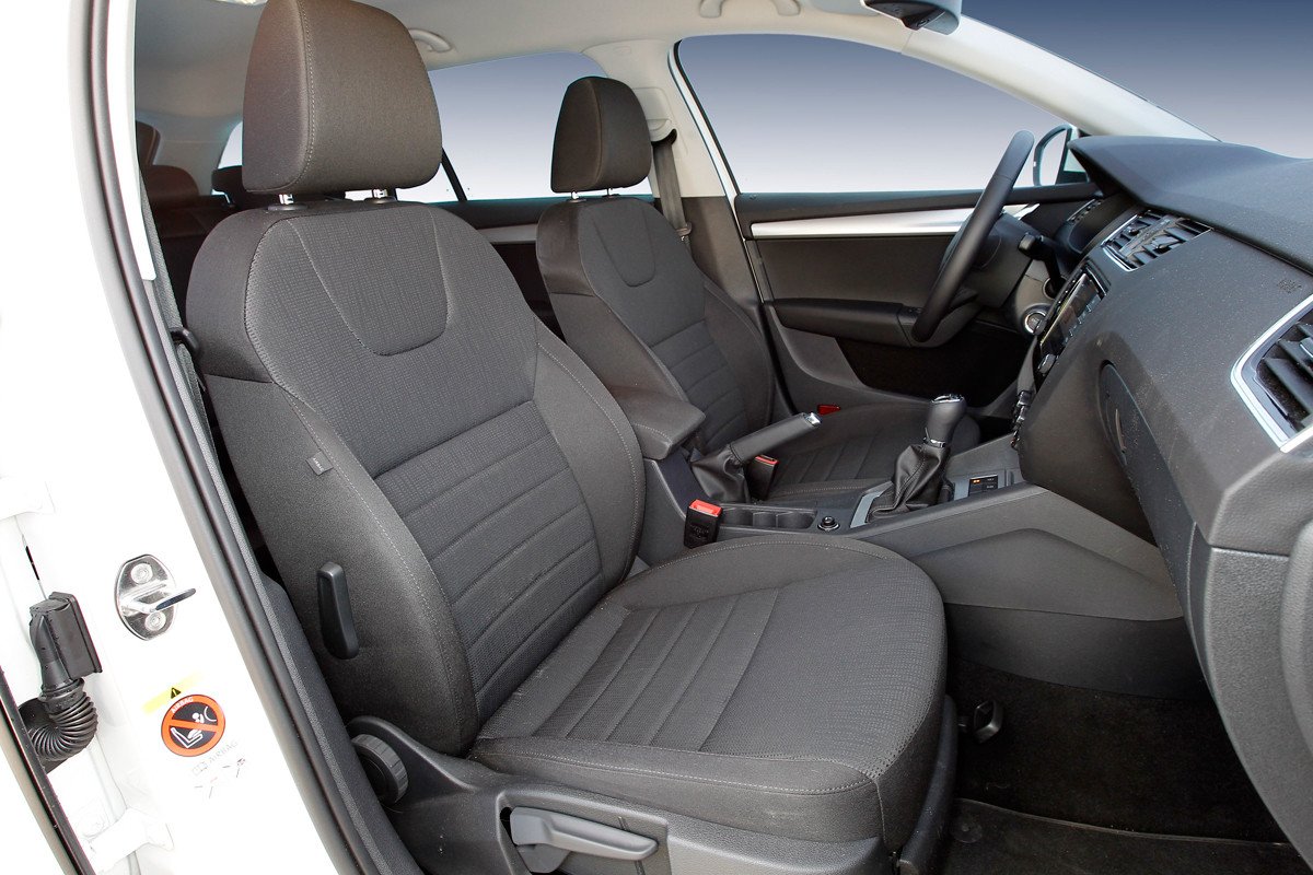Prueba: Skoda Octavia Combi 2.0 TDI 4x4, un coche completo