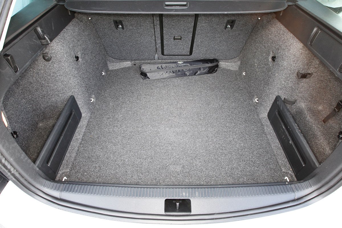 Prueba: Skoda Octavia Combi 2.0 TDI 4x4, un coche completo