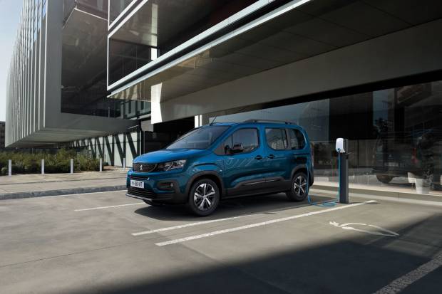 Nuevo Peugeot e-Rifter: todos los detalles del monovolumen eléctrico