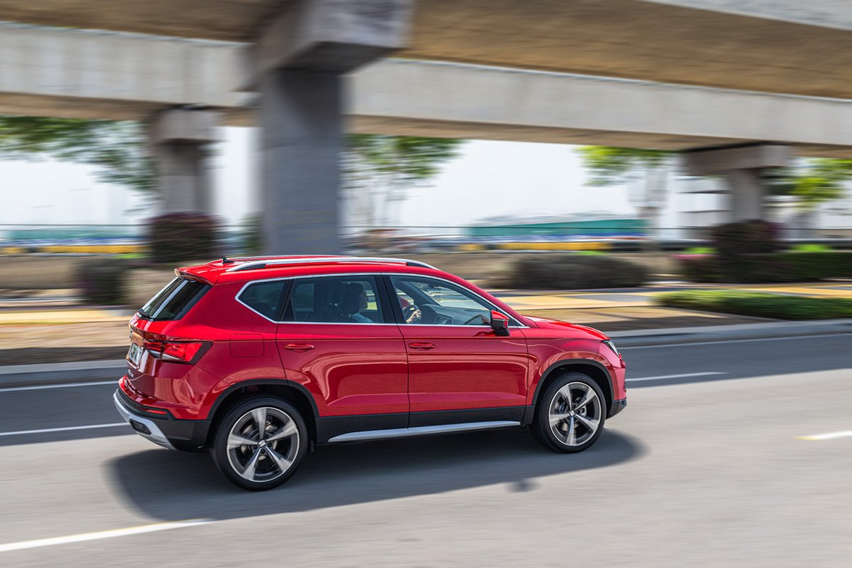 SUV con disponibilidad inmediata: SEAT Ateca, desde 22.300 ó 180 euros al mes
