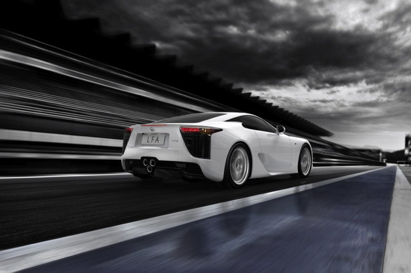 Prueba de velocidad con el Lexus LFA