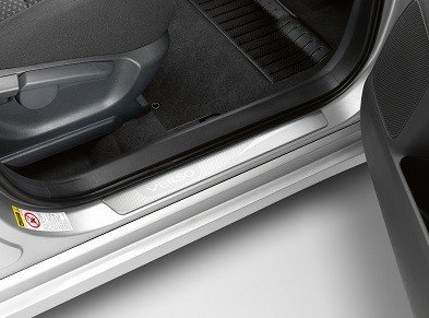 El Toyota Verso incorpora una nueva línea de accesorios