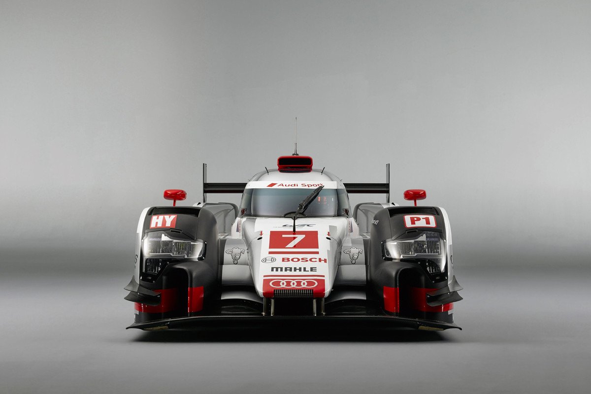 Audi presenta el nuevo R-18 e-tron quattro 2015