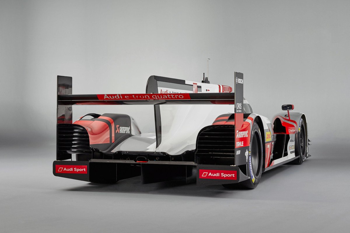 Audi presenta el nuevo R-18 e-tron quattro 2015