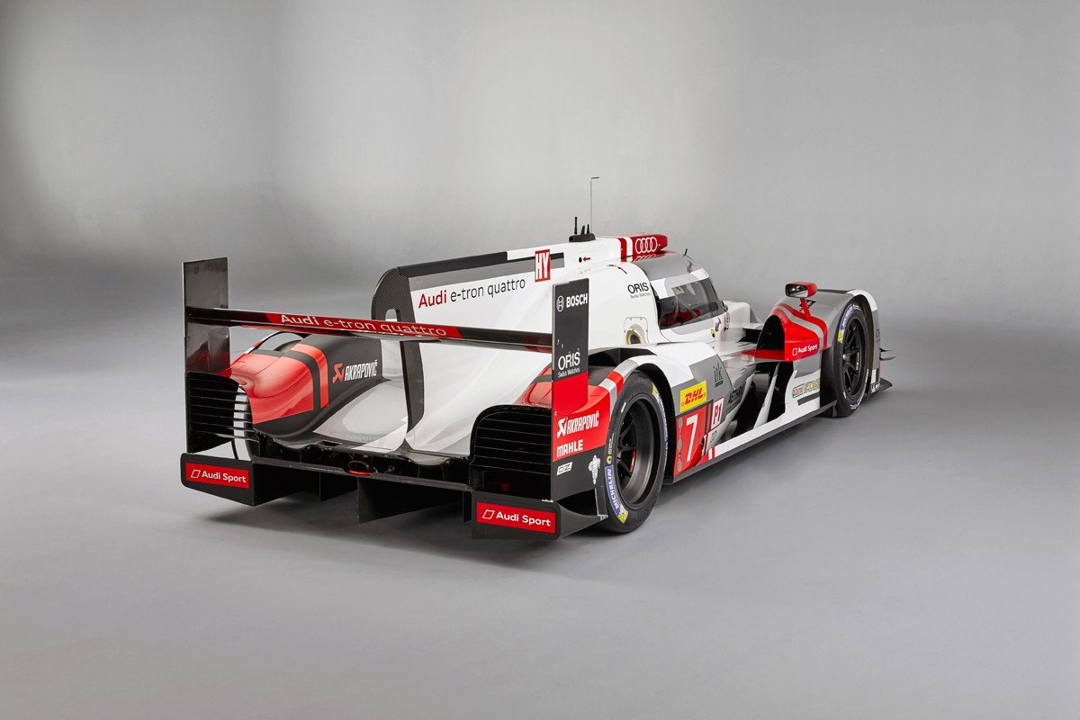 Audi presenta el nuevo R-18 e-tron quattro 2015