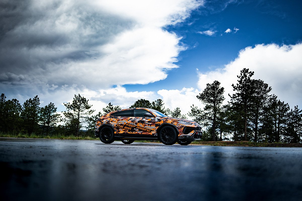 El Lamborghini Urus consigue el mejor tiempo en Pikes Peak