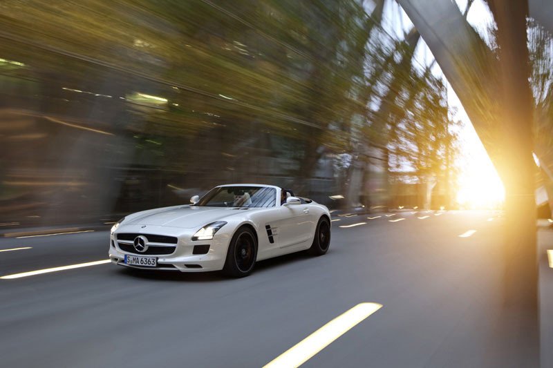Mercedes SLS AMG Roadster, vuela sin alas
