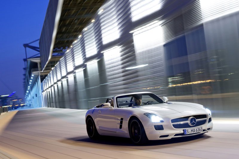 Mercedes SLS AMG Roadster, vuela sin alas