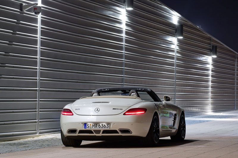Mercedes SLS AMG Roadster, vuela sin alas