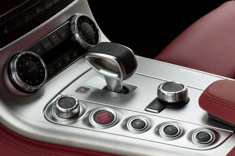 Mercedes SLS AMG Roadster, vuela sin alas