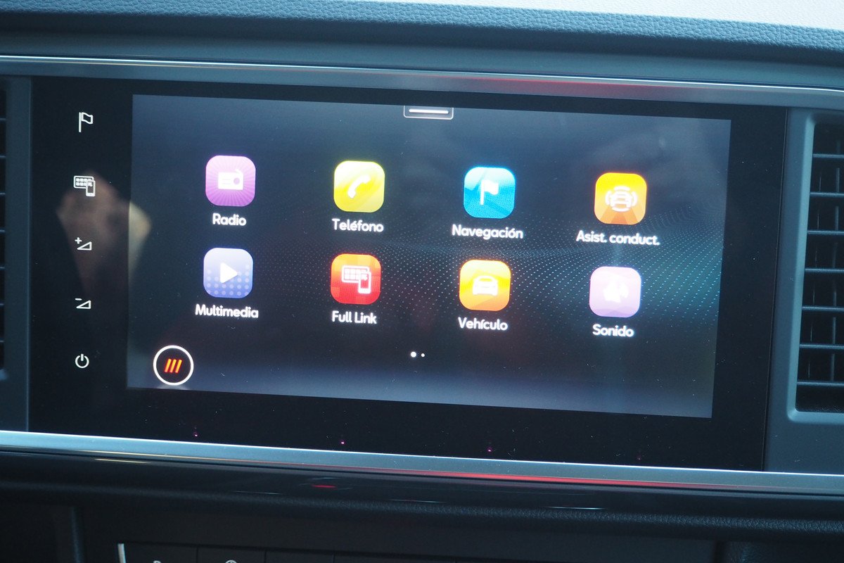 Prueba y opinión del SEAT Ateca: precio, medidas, interior y en stock con SEAT Flex