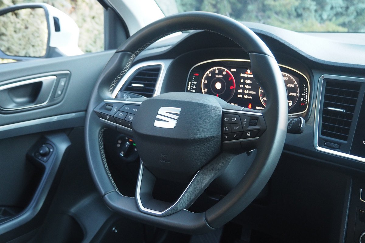 Prueba y opinión del SEAT Ateca: precio, medidas, interior y en stock con SEAT Flex