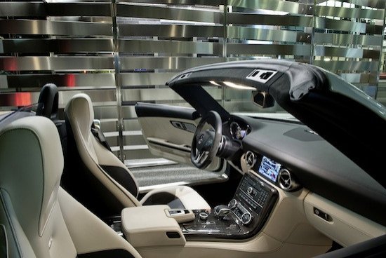 Mercedes SLS AMG Roadster, vuela sin alas