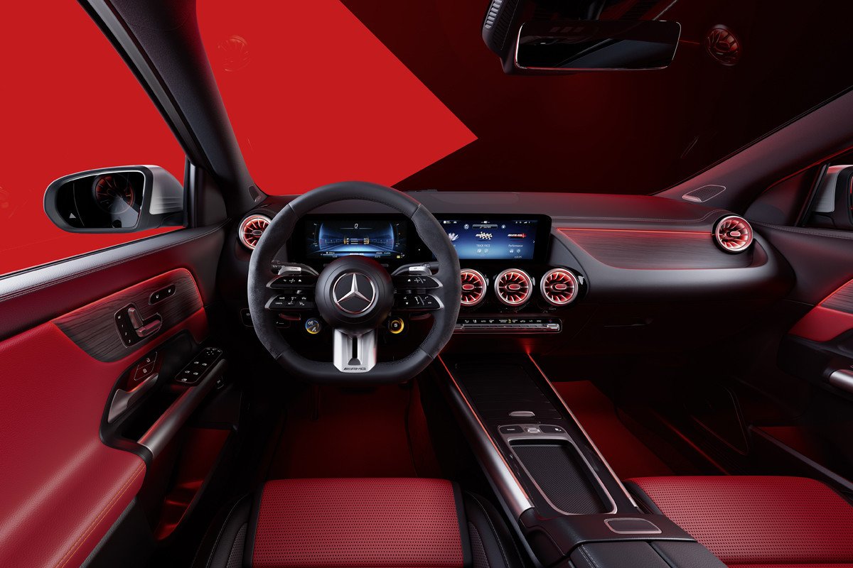 SUV y deportivo con 421 CV: el nuevo Mercedes-AMG GLA 45 S lo tiene todo