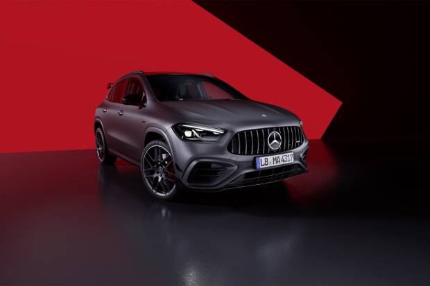 SUV y deportivo con 421 CV: el nuevo Mercedes-AMG GLA 45 S lo tiene todo