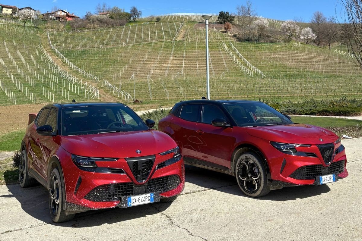 Alfa Romeo Junior Rojo Frontal