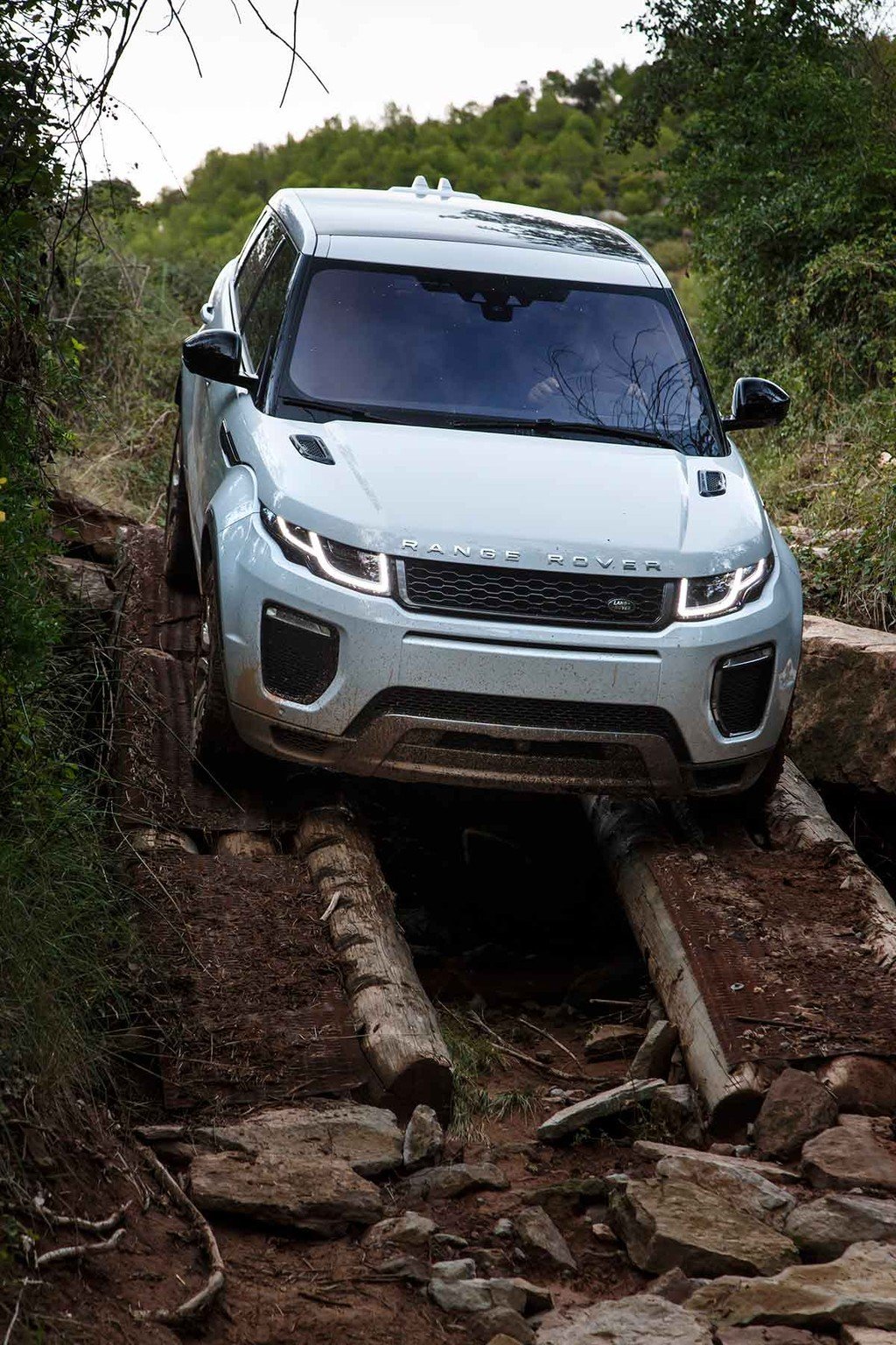 Nuevo Range Rover Evoque 2016: Primera prueba, fotos y video
