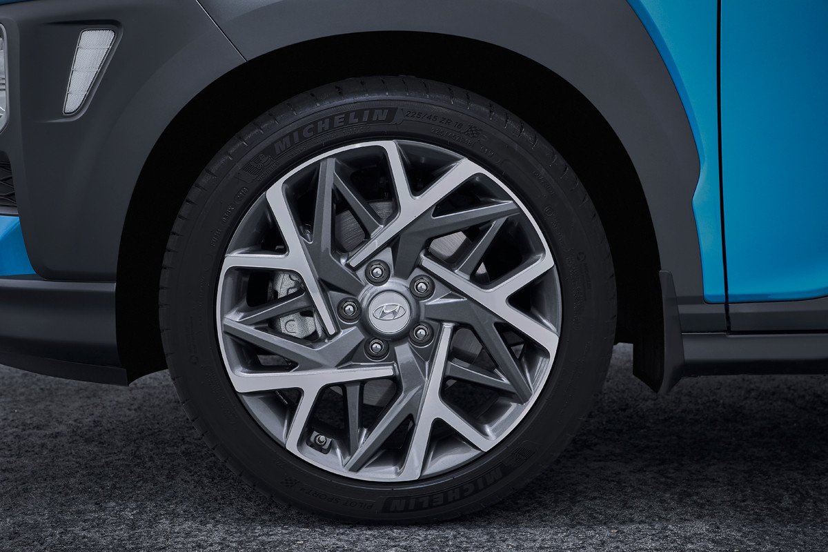 Nuevo Hyundai Kona híbrido: la tercera variante