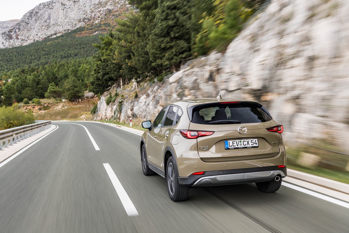Nuevo Mazda CX-5 2023, ahora con etiqueta ECO: precios, características y equipamientos 