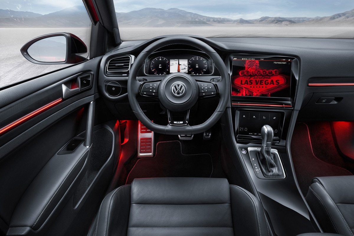 Volkswagen Golf R Touch o cómo manejar tu coche por gestos