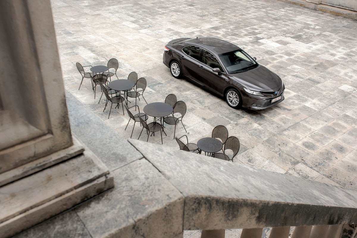 Probamos el nuevo Toyota Camry: Precios, datos y opinión