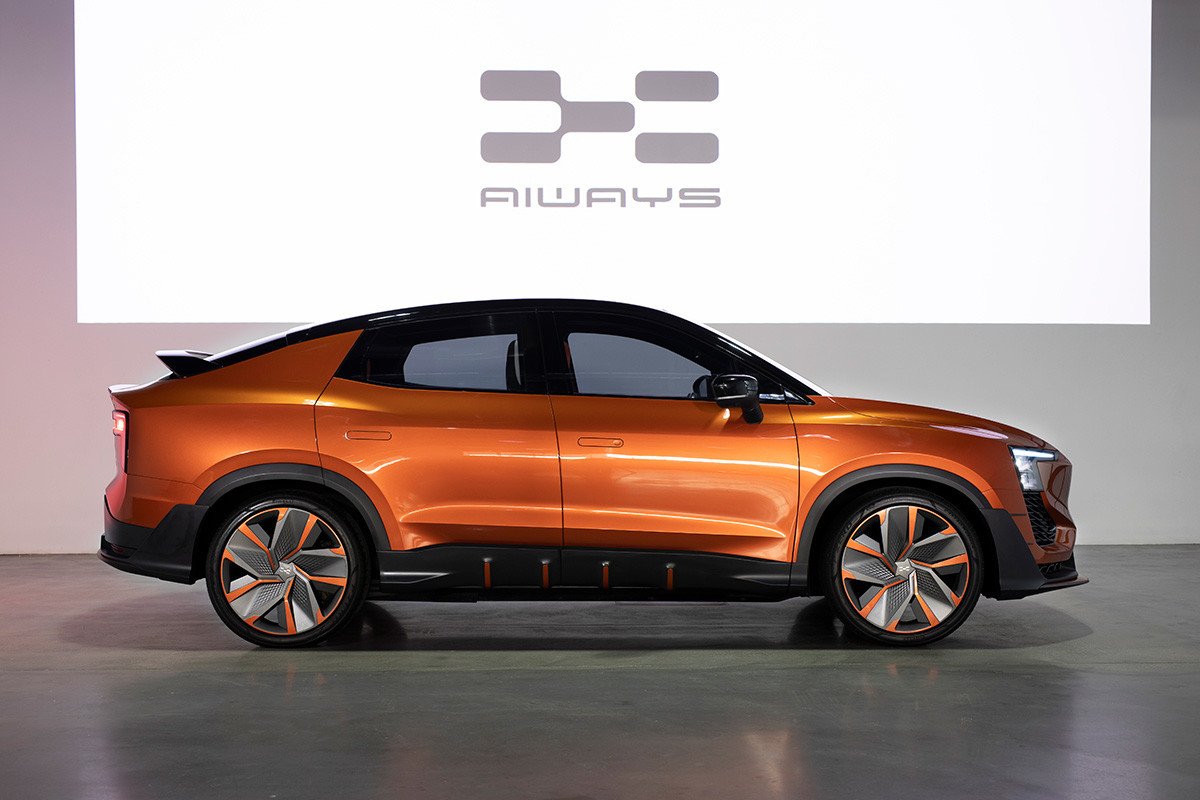Aiways llega a España y presenta el nuevo U6