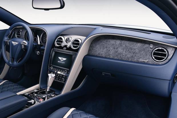 La madera deja paso a la piedra en los Bentley más lujosos