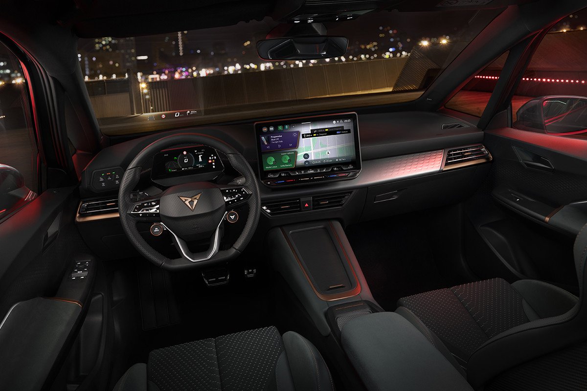 CUPRA_Born_VZ_salpicadero