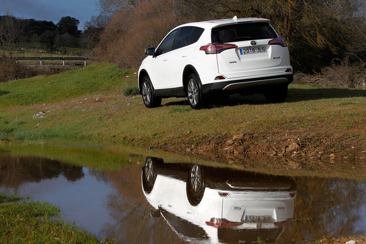 Prueba Toyota RAV4 150D, la opción más recomendable