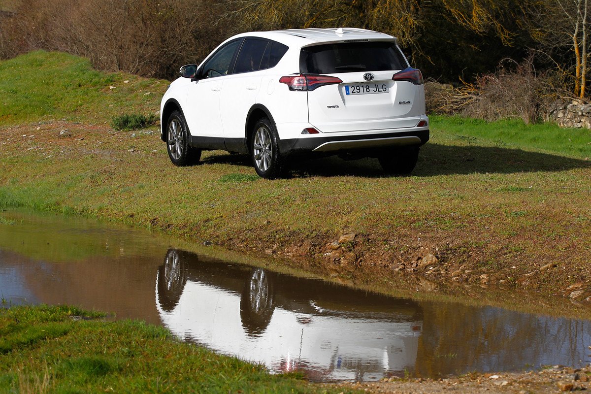 Prueba Toyota RAV4 150D, la opción más recomendable