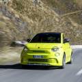 Nos montamos en el Abarth 500e: primeras impresiones, su sonido particular y precio