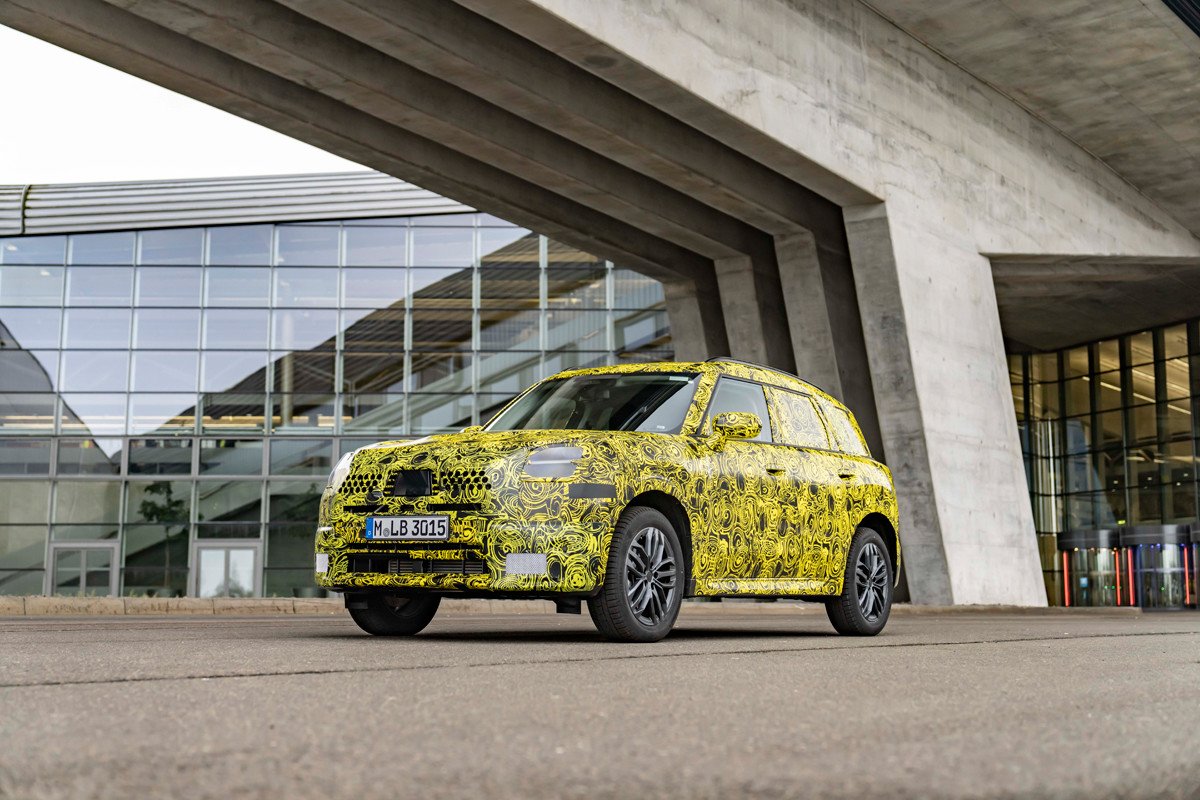 Primeras imágenes del próximo Mini Countryman: será eléctrico y más alemán