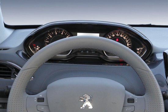 Peugeot 208: ¿gasolina o diesel?
