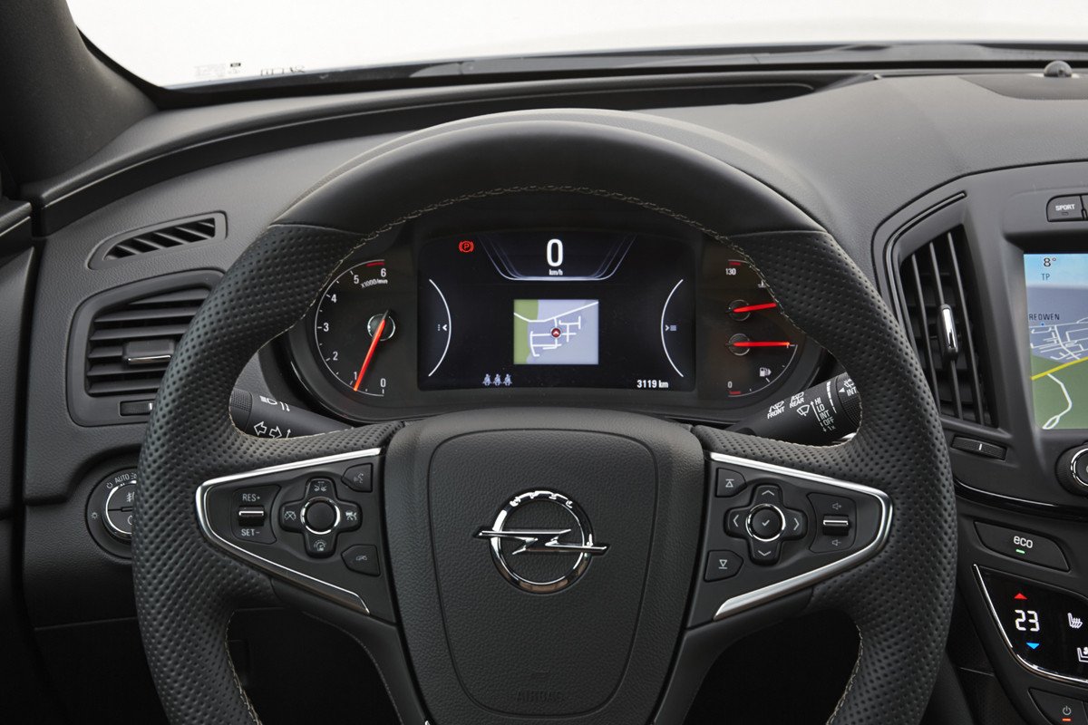 Probamos el nuevo motor 2.0 CDTI del Opel Insignia