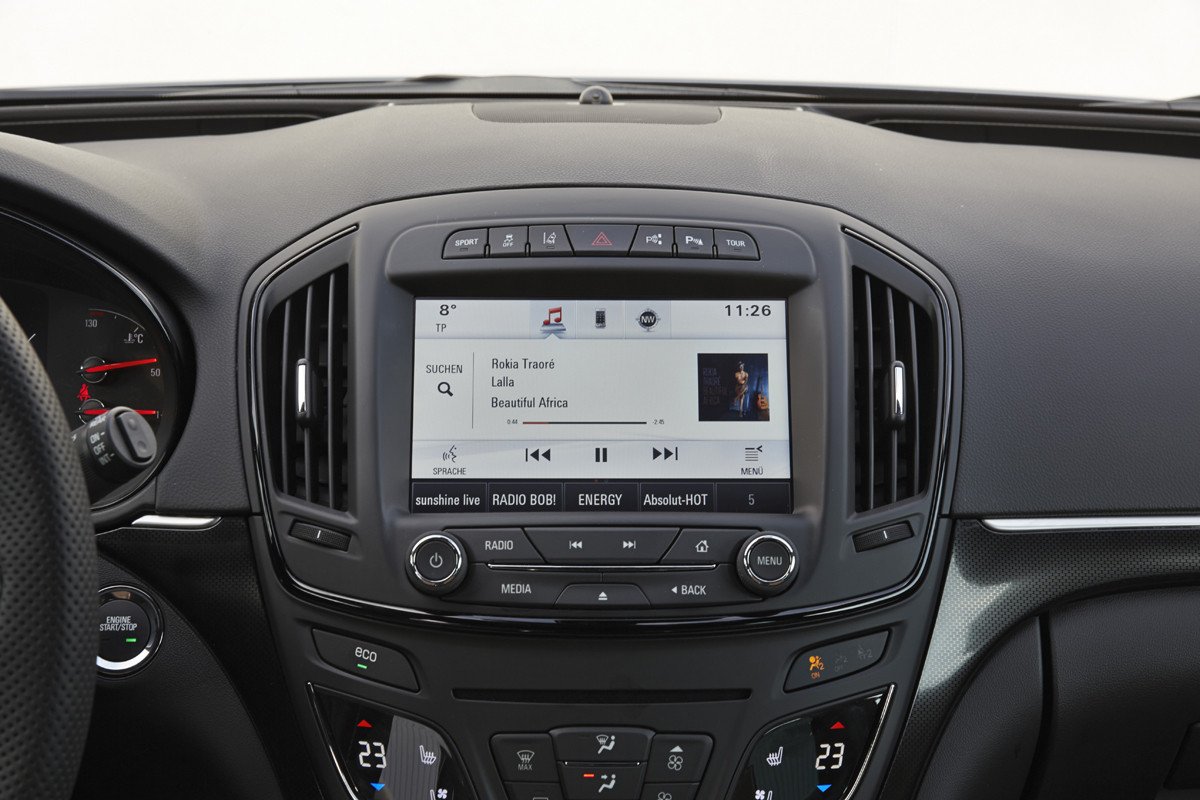 Probamos el nuevo motor 2.0 CDTI del Opel Insignia