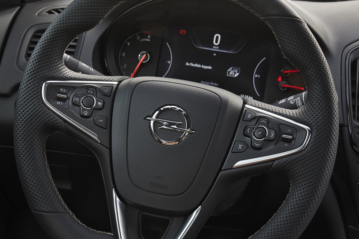 Probamos el nuevo motor 2.0 CDTI del Opel Insignia