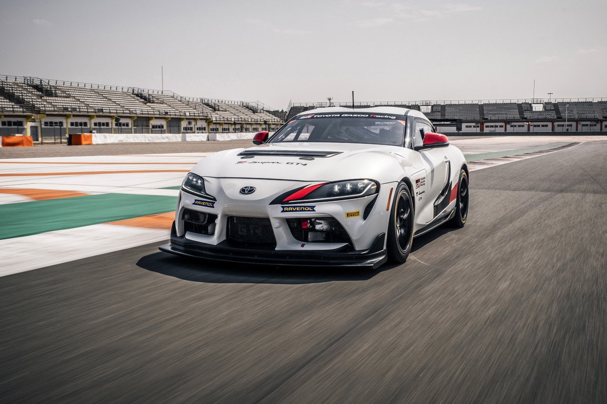 Toyota GR Supra GT4: ya a la venta el modelo de competición