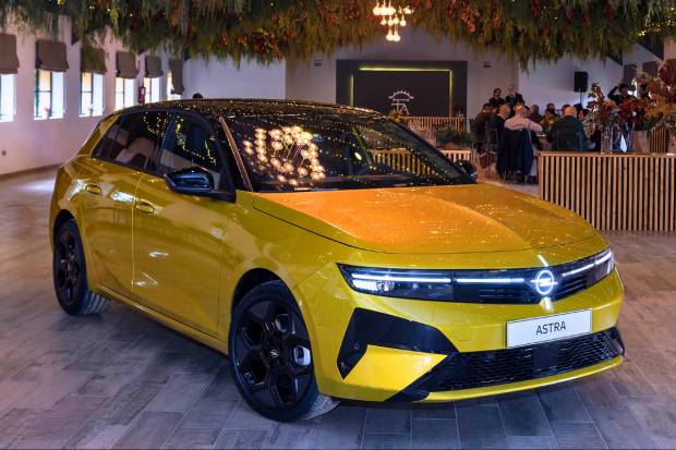 Opel pisa el acelerador: crecimiento en 2025 y nuevo Astra para 2026