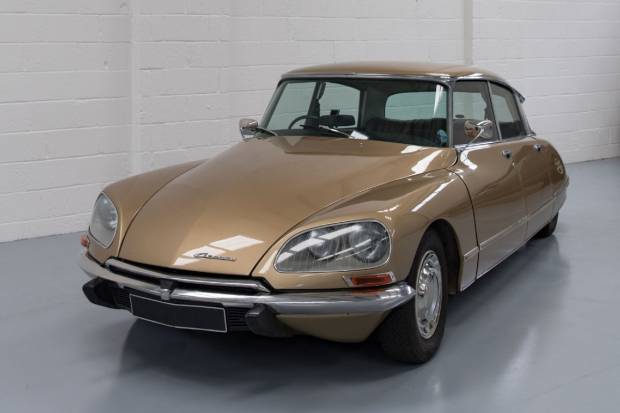 El clásico Citroën DS Tiburón, convertido a coche eléctrico: ¿maravilla o sacrilegio?