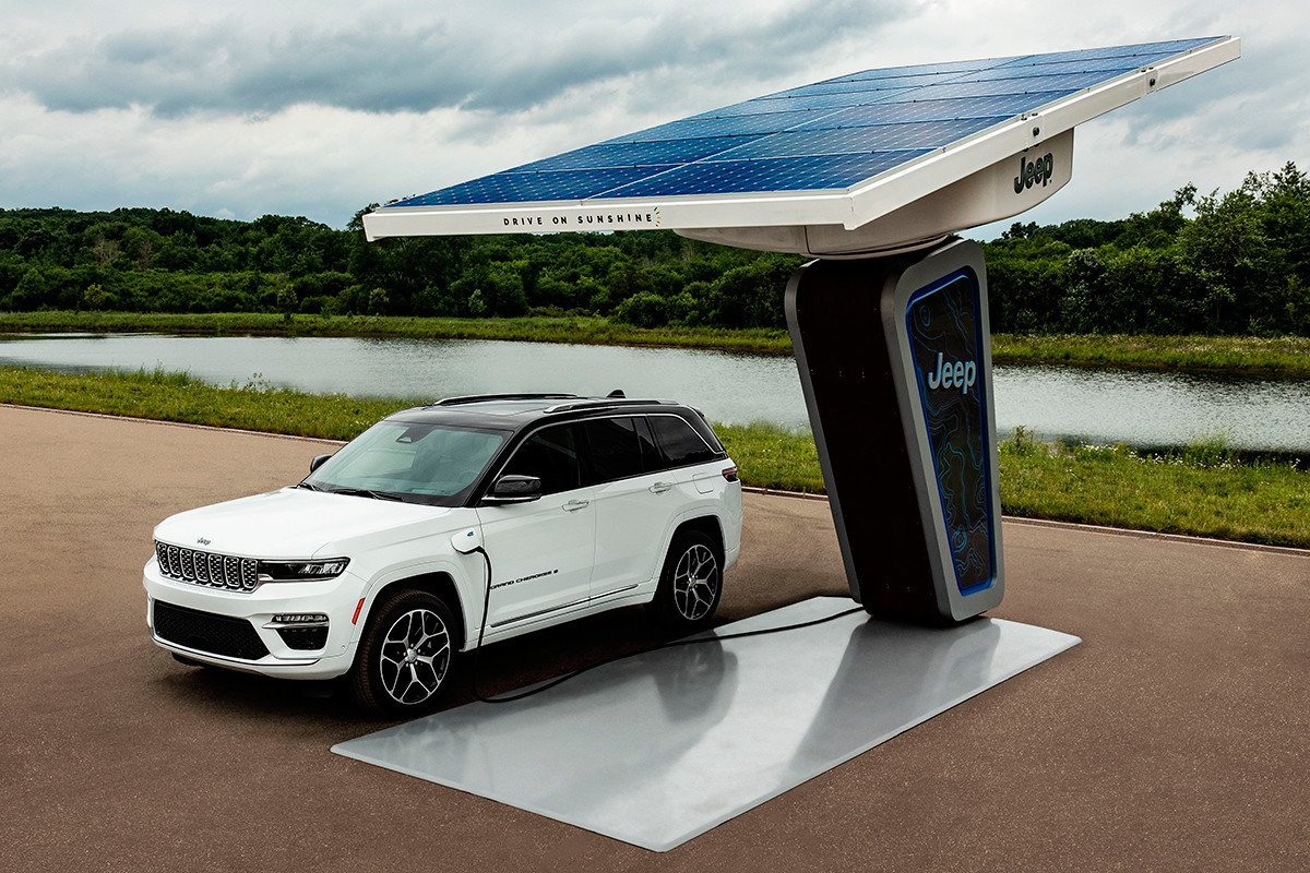 Grand Cherokee 4xe – Auto10 
