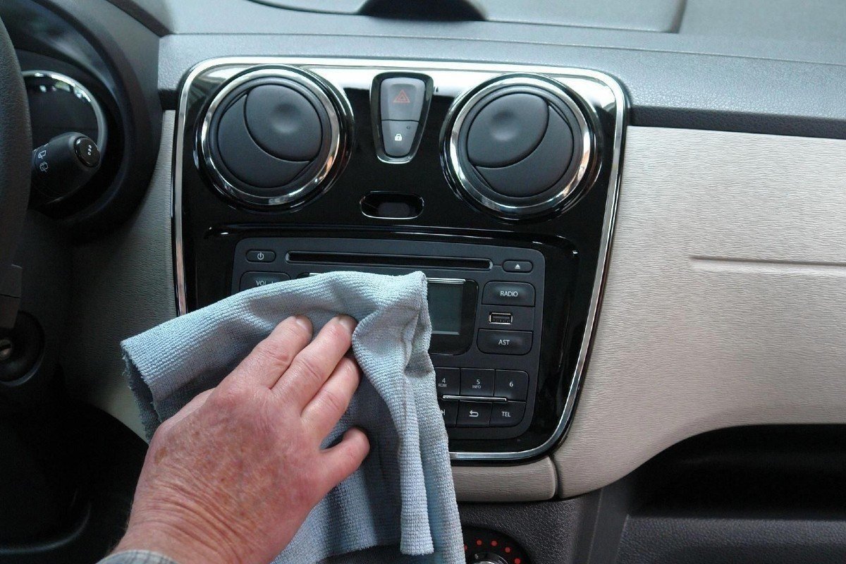 Cómo limpiar el coche y ganar en seguridad